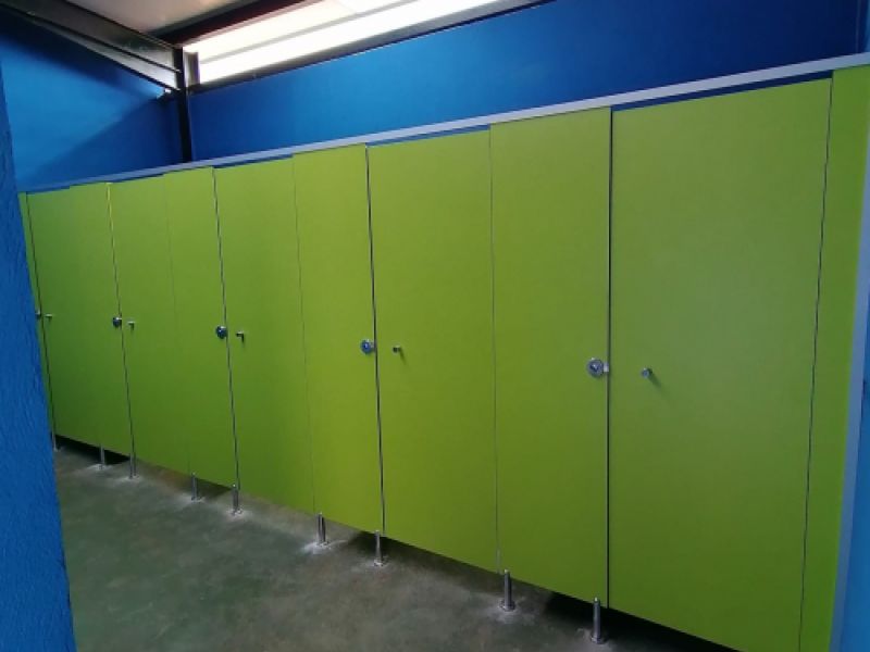 Vestuarios y aseos fenólicos Vestuarios y aseos fenólicos