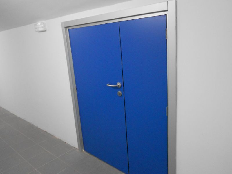 Puertas fenólicas Puertas fenólicas